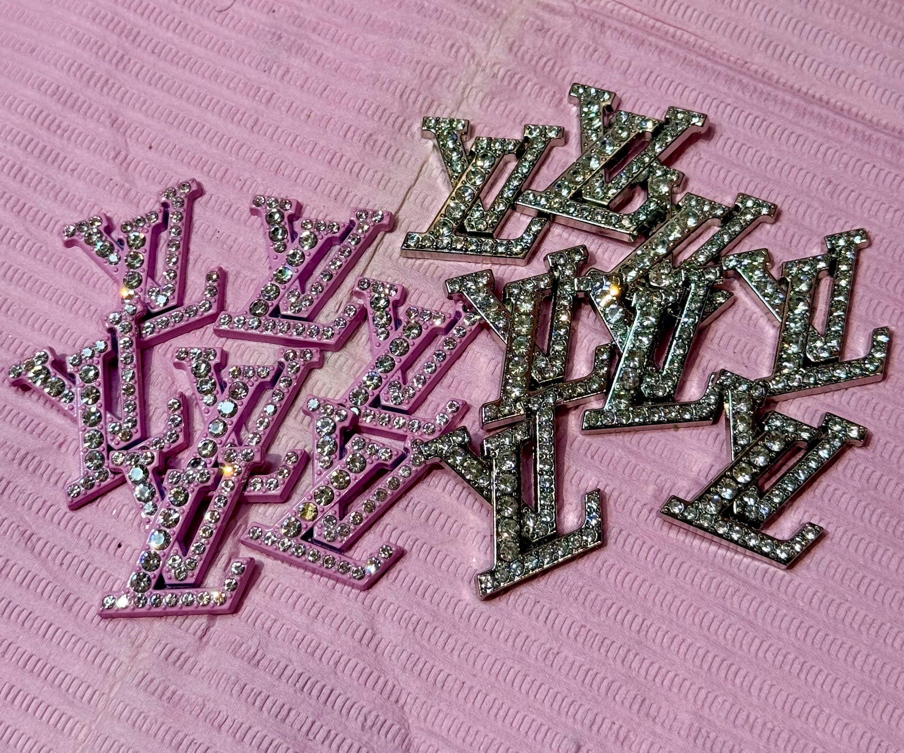 Large louis vuitton LV charm