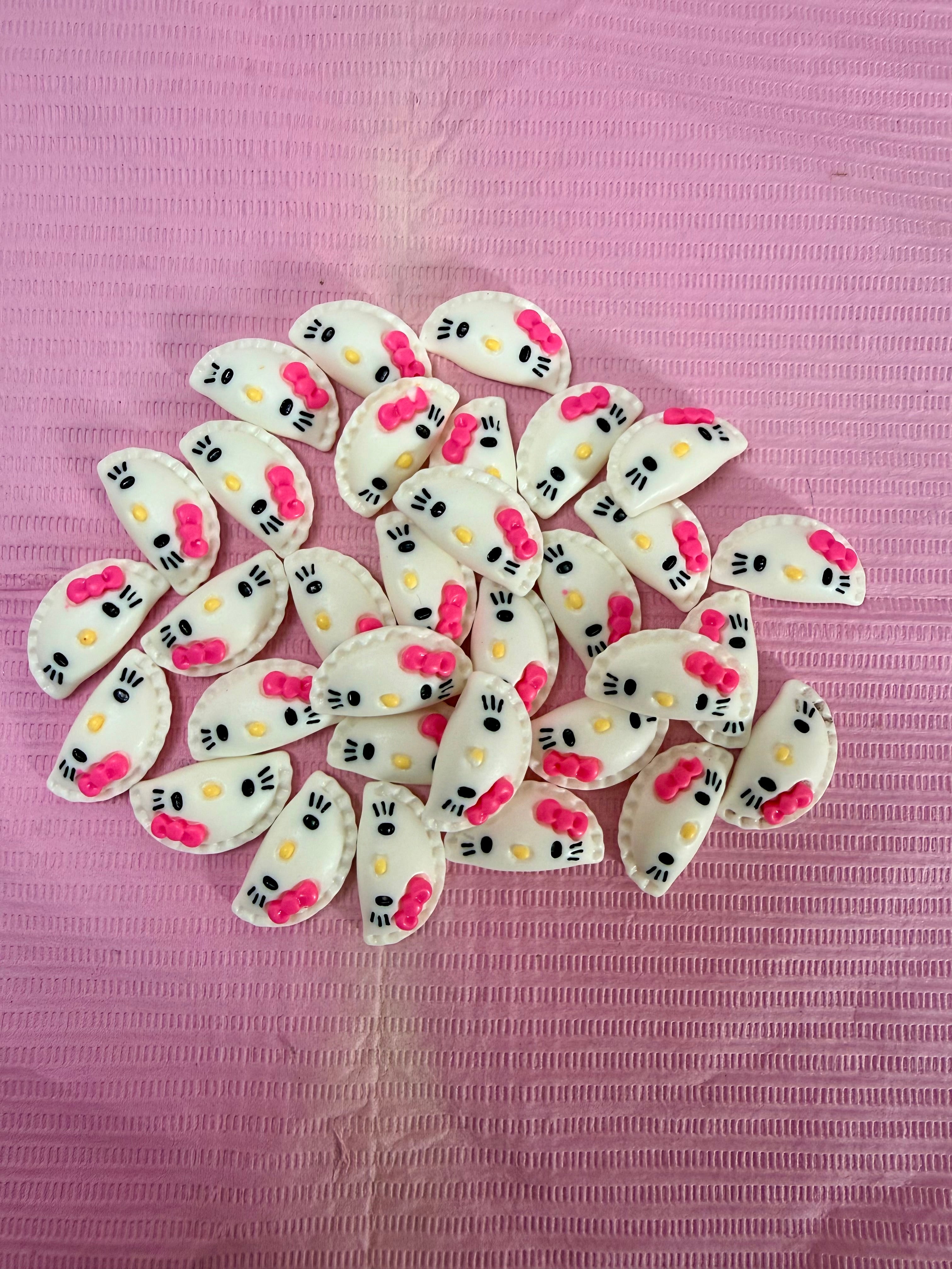 Dumpling empanada hello kitty charms