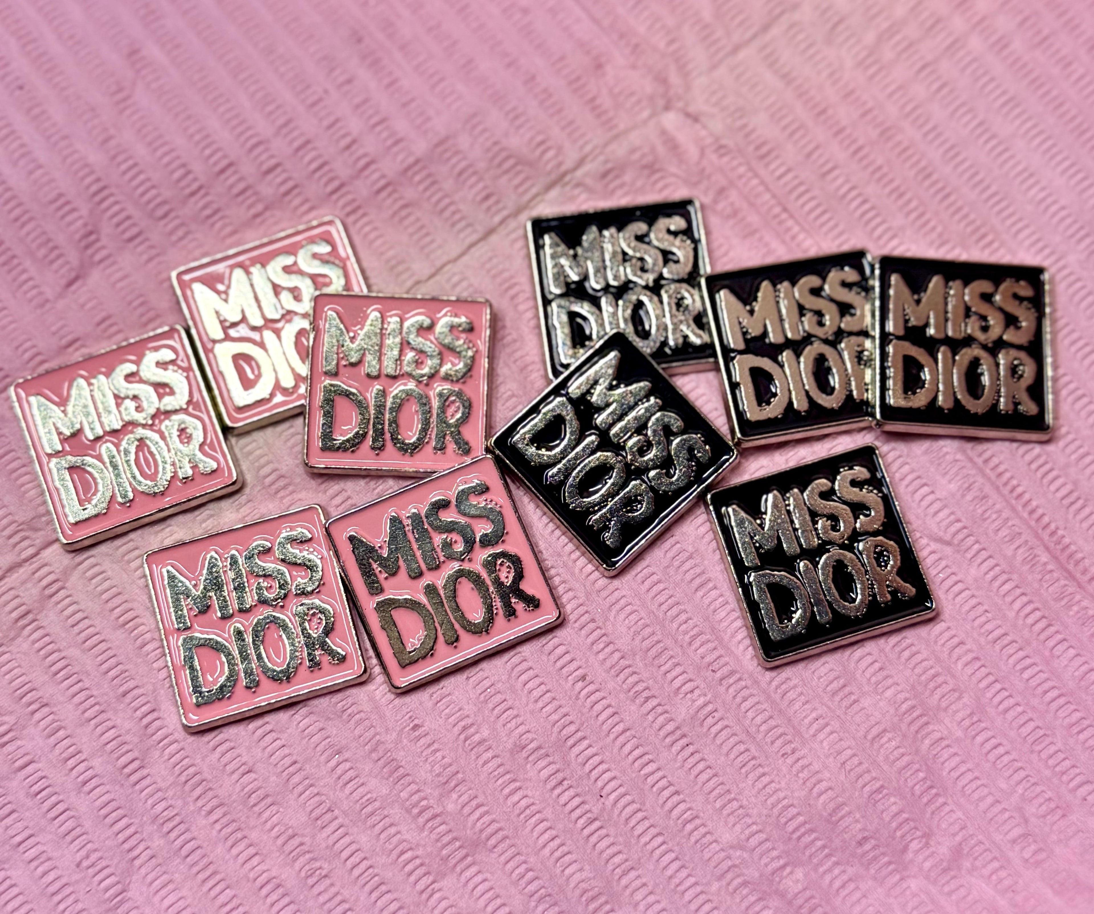 Miss dior square writing charm