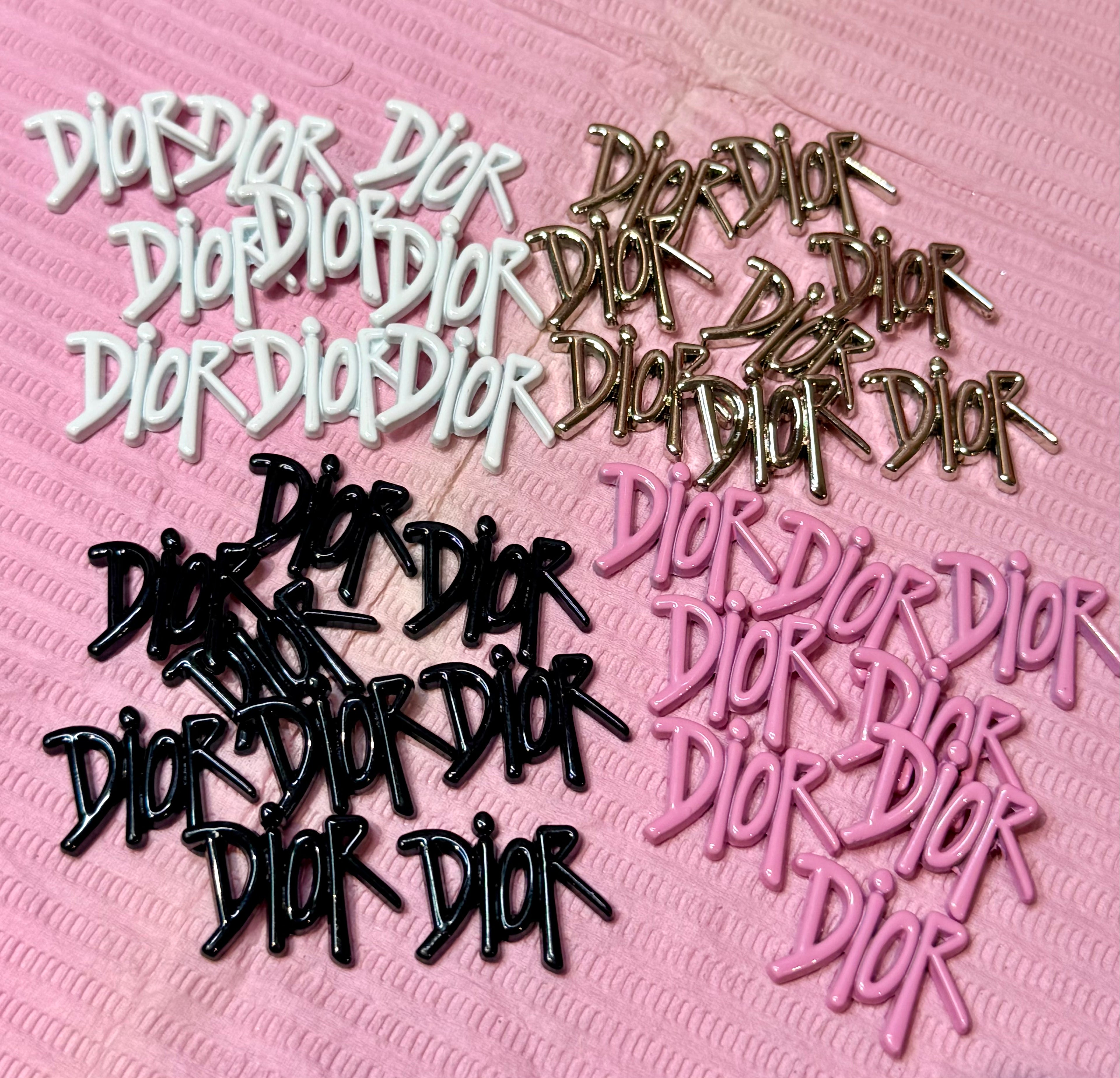 Dior letter small charms