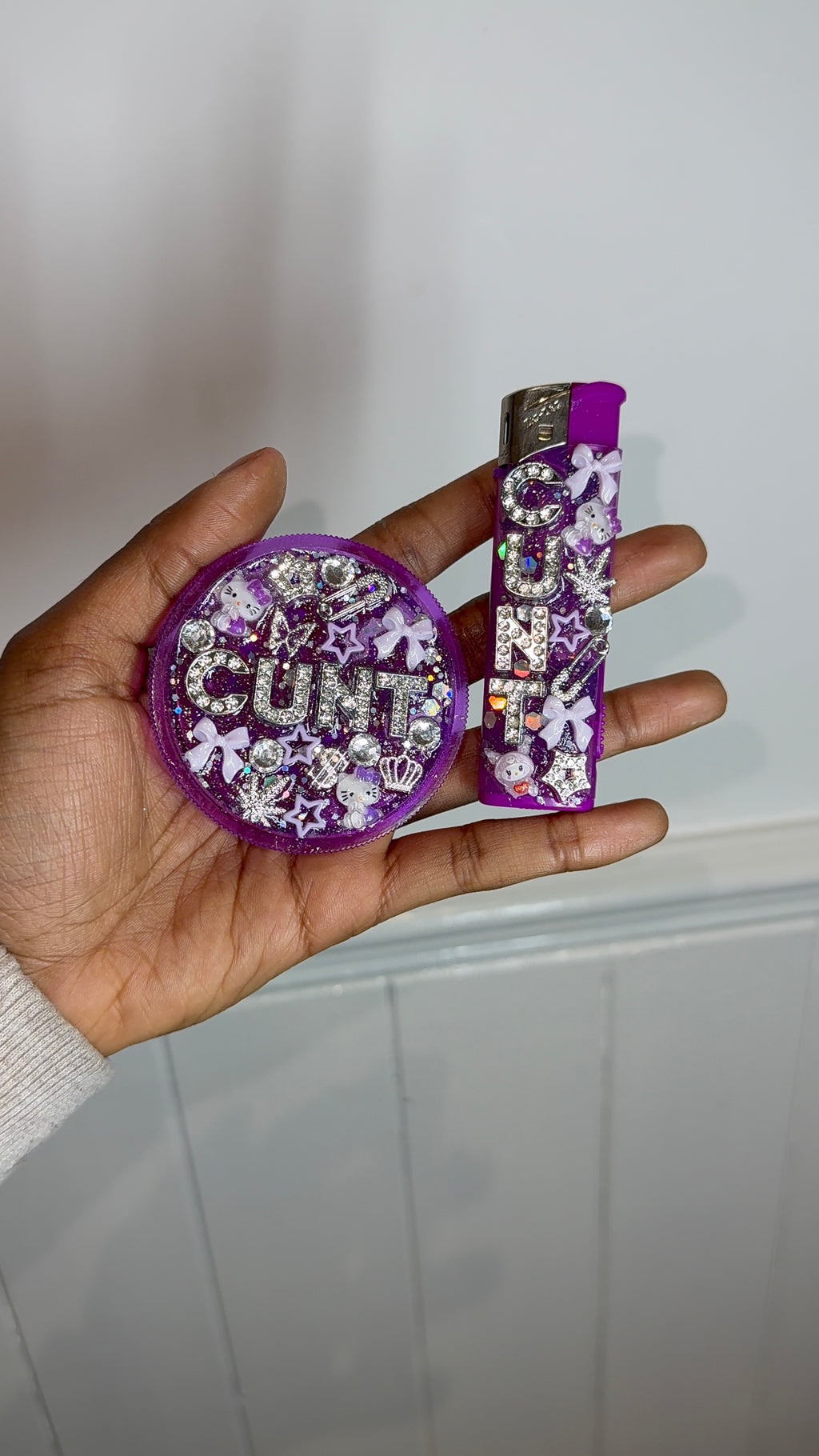 CUSTOM PERSONALISED GRINDERS AND LIGHTERS
