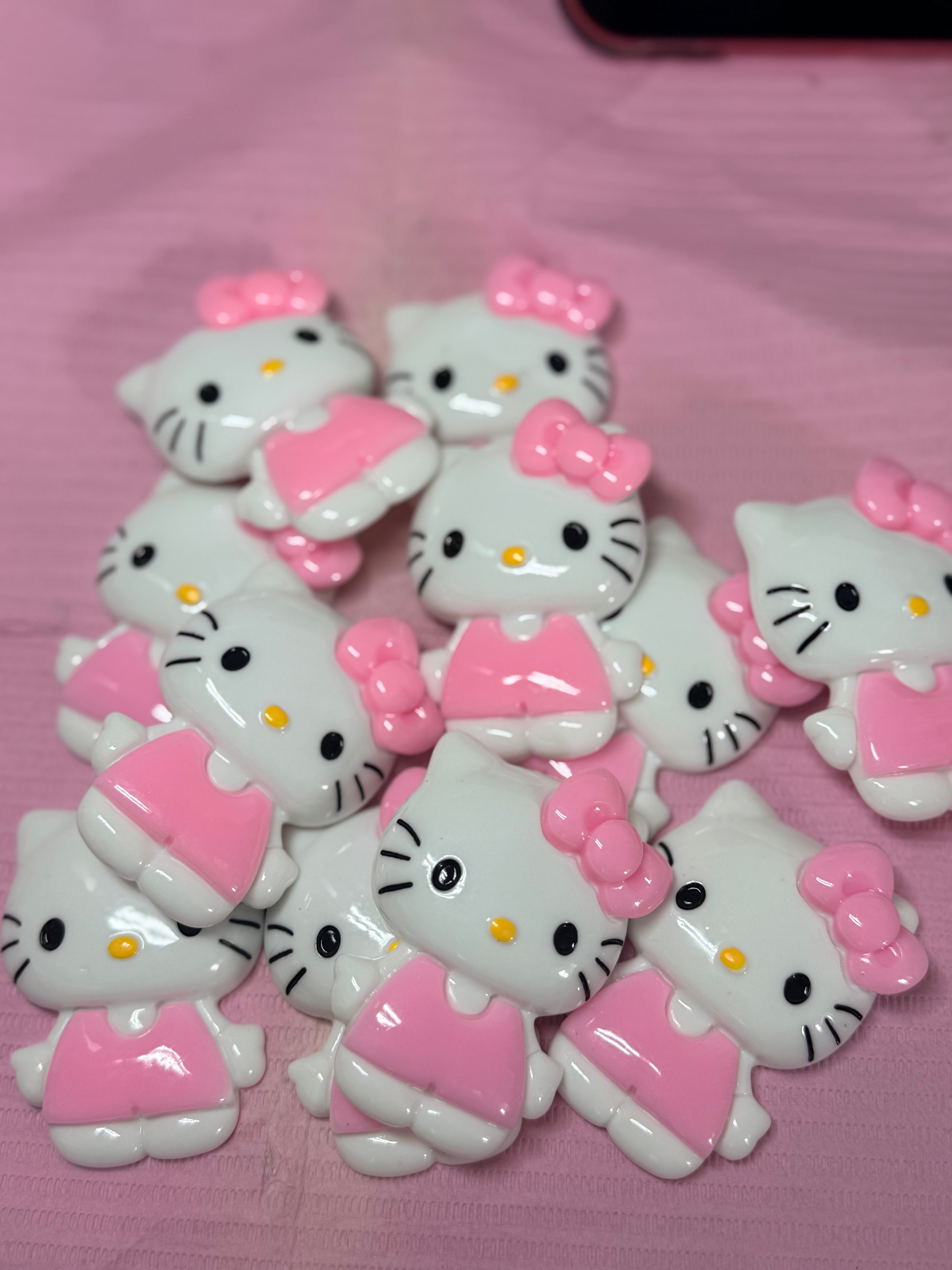 Large standing hello kitty charm